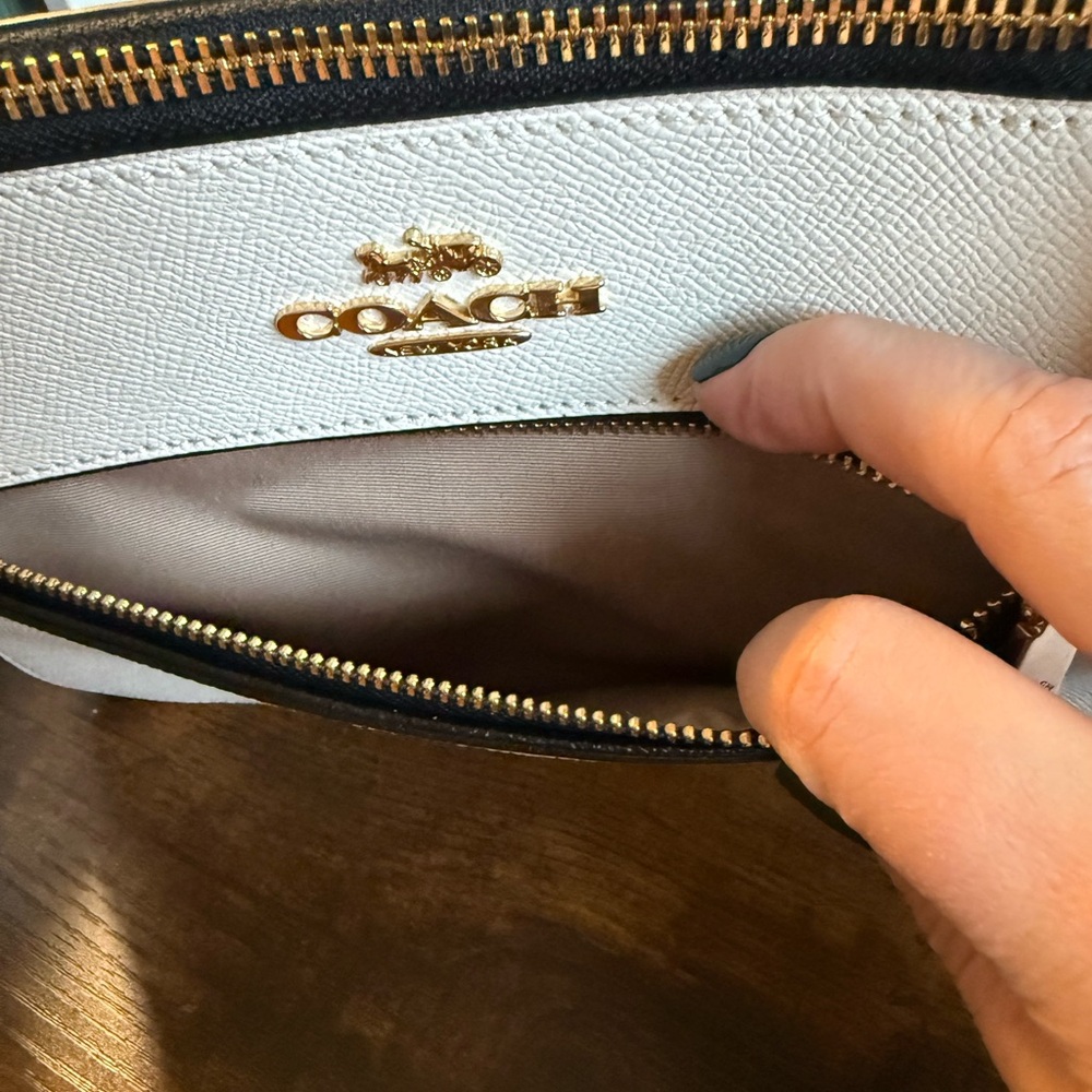 Coach Black and White Crossbody Bag - Picture 5 of 8